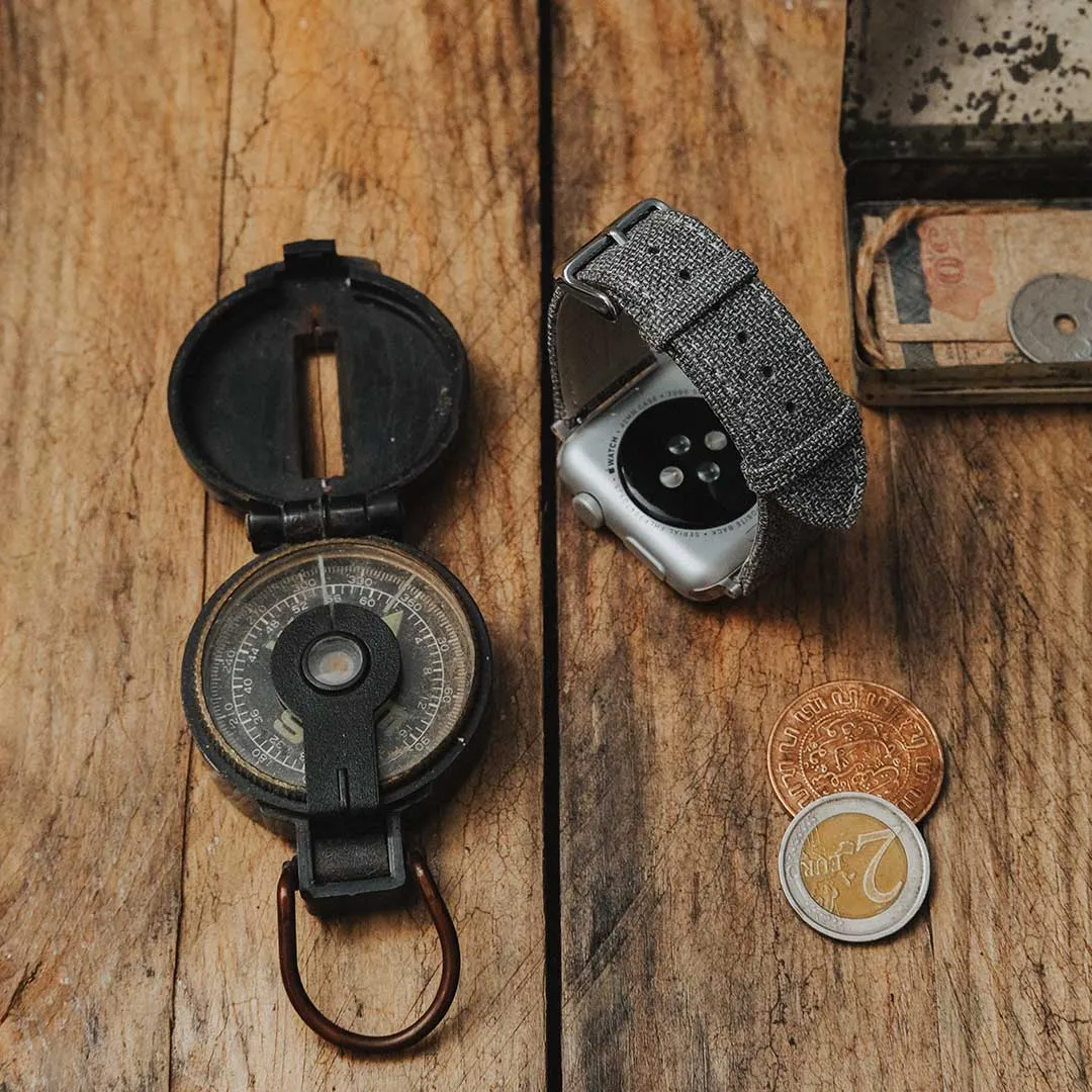 Apple Watch MEDIUM GREY solid weave effect