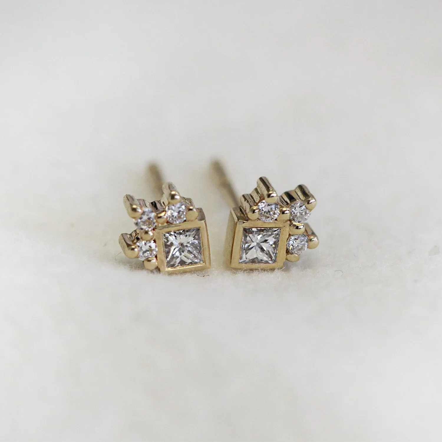 Veronica earring